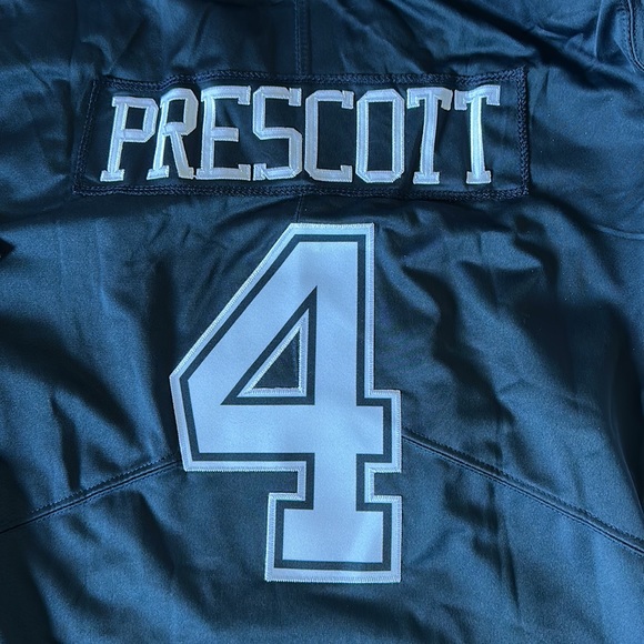 Dallas Cowboys Dak Prescott jersey - Picture 2 of 4